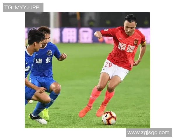 恒大与建业精彩对决集锦回顾激情时刻与精彩进球全景呈现