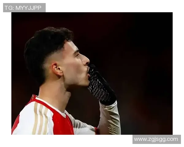 马丁内利的崛起之路：从青训小将到足坛新星的传奇旅程