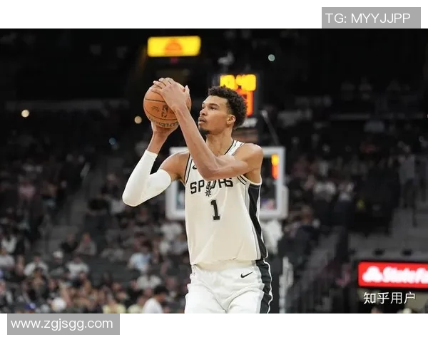 马刺与快船精彩对决直播360全景呈现篮球盛宴不容错过