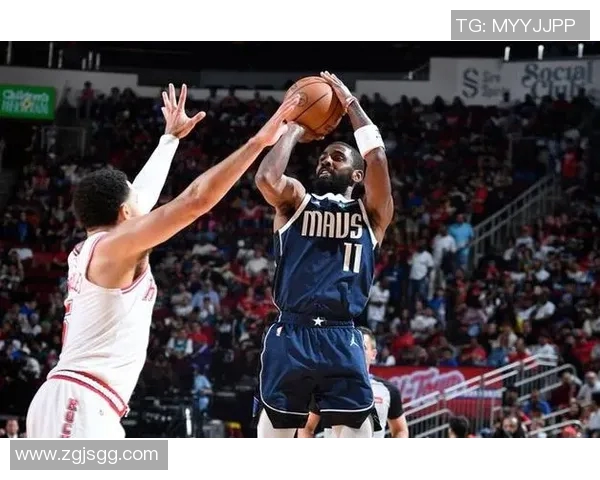 东契奇狂砍73分刷新现役最高分独行侠击败太阳终结其11连胜