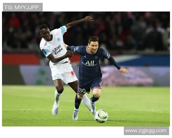 巴黎圣日耳曼对阵马赛比赛前瞻与胜负预测分析及关键球员表现解析