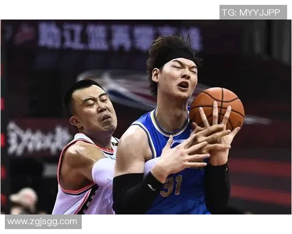 韩德君的篮球之路：从青涩少年到CBA传奇的成长故事与奋斗历程